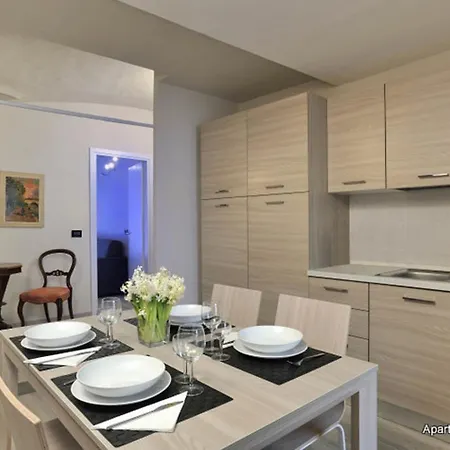- Nido Bianco Apartment Florence