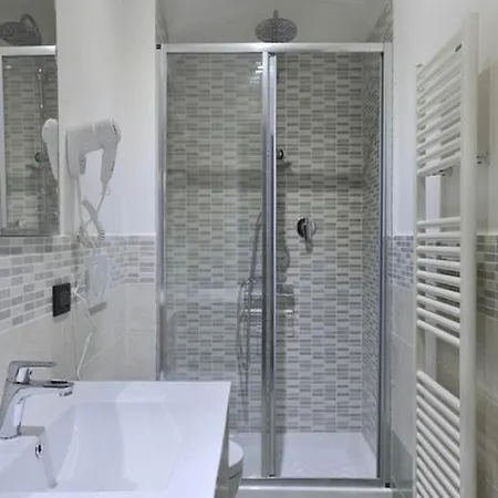 - Nido Bianco Apartment Florence